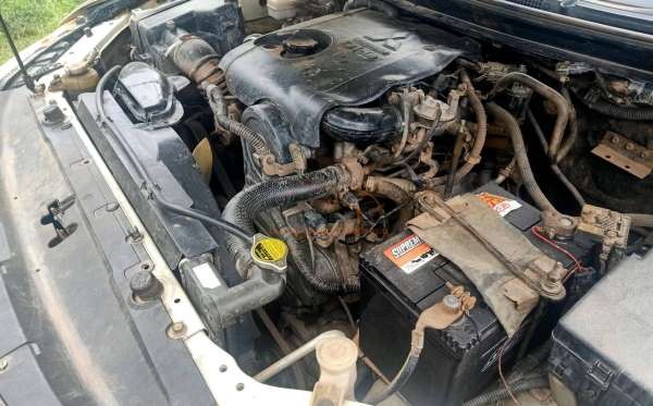 MITSUBISHI DC HDX 4X4