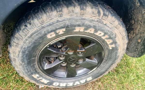 MITSUBISHI DC HDX 4X4