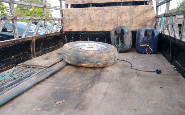 MITSUBISHI  L 300  PU