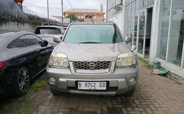 NISSAN X TRAIL 2.5