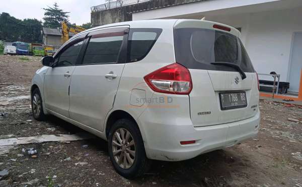 SUZUKI ERTIGA GL