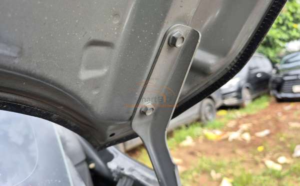 TOYOTA  AVANZA  1.3 E