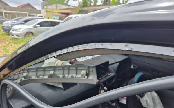 TOYOTA  AVANZA  1.3 E