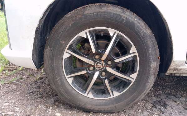 TOYOTA CALYA 1.2 G M/T