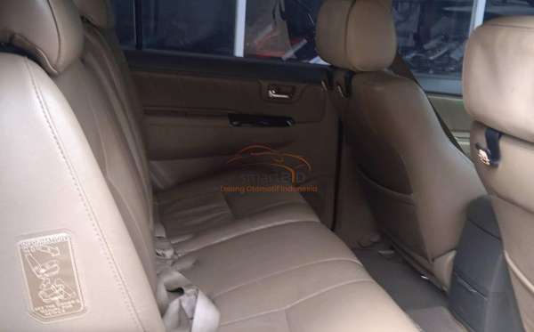 TOYOTA FORTUNER 2.7 G LUX