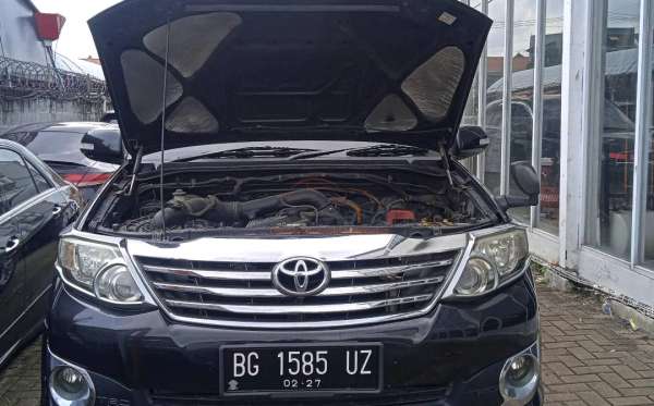 TOYOTA FORTUNER 2.7 G LUX