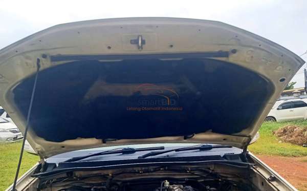 TOYOTA FORTUNER G 2.5