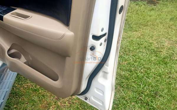 TOYOTA FORTUNER G 2.5