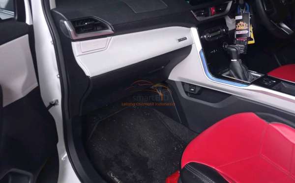 TOYOTA VELOZ 1.5 Q CVT