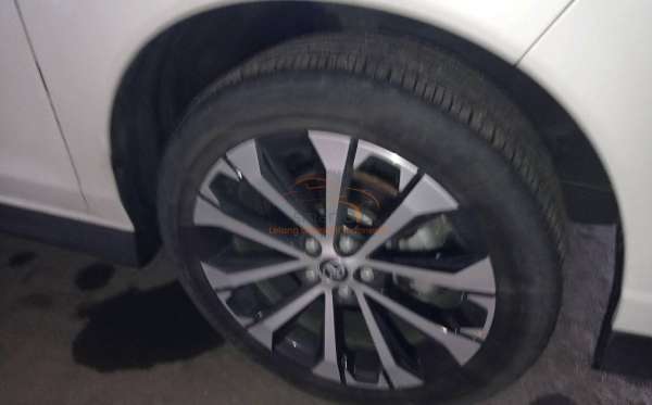 TOYOTA VELOZ 1.5 Q CVT