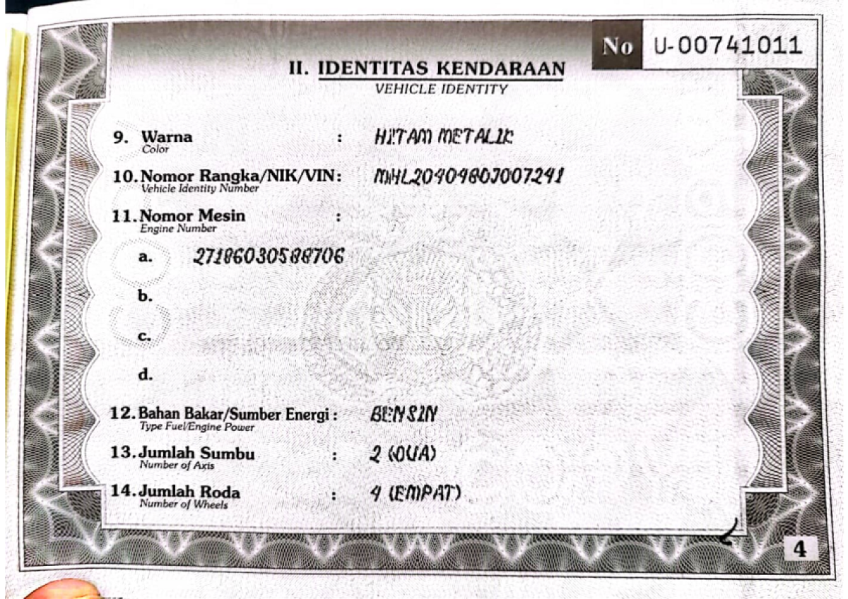 MERCEDES BENZ C 200 CGI