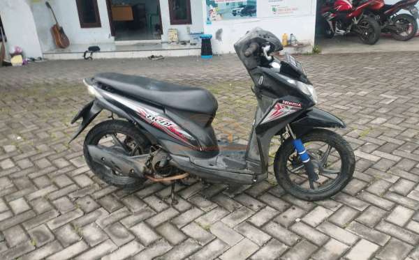 HONDA BEAT