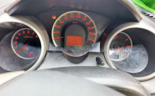 HONDA JAZZ GE8 1.5 E