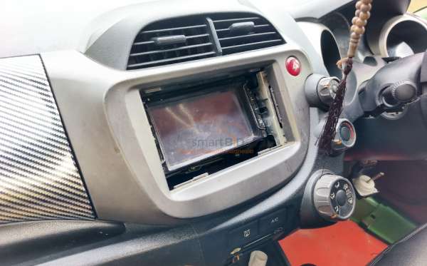 HONDA JAZZ GE8 1.5 E