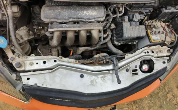 HONDA JAZZ GE8 1.5 E