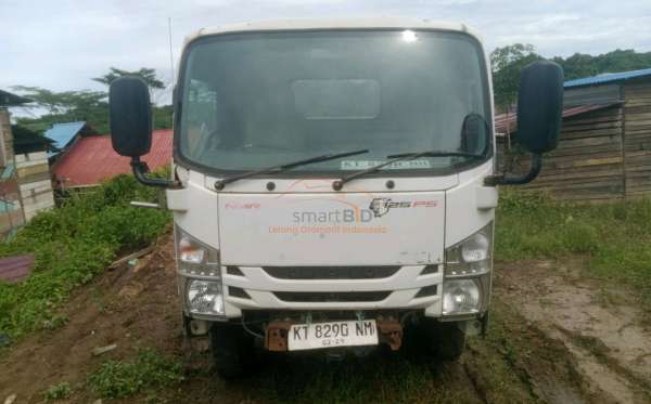 ISUZU NMR 71T HD 6.1