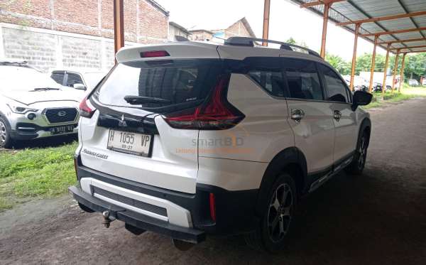 MITSUBISHI XPANDER CROSS 1.5 L