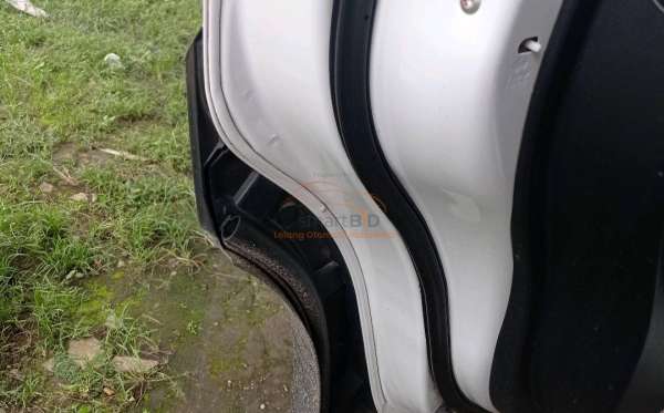 MITSUBISHI XPANDER CROSS 1.5 L