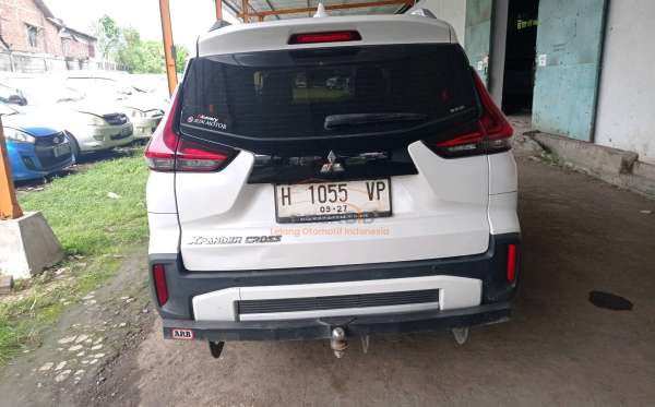 MITSUBISHI XPANDER CROSS 1.5 L