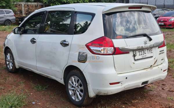 SUZUKI ERTIGA