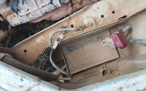 SUZUKI MEGA CARRY PU