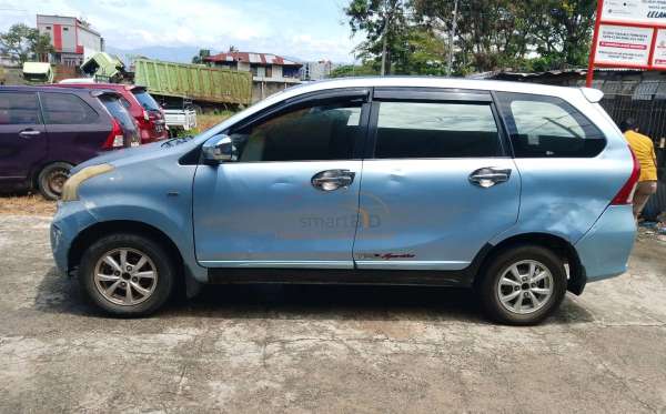 TOYOTA AVANZA 1.3 G