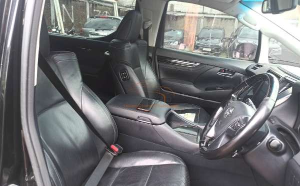 TOYOTA VELLFIRE 2.5G