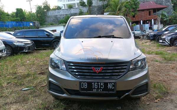 WULING CONFERO