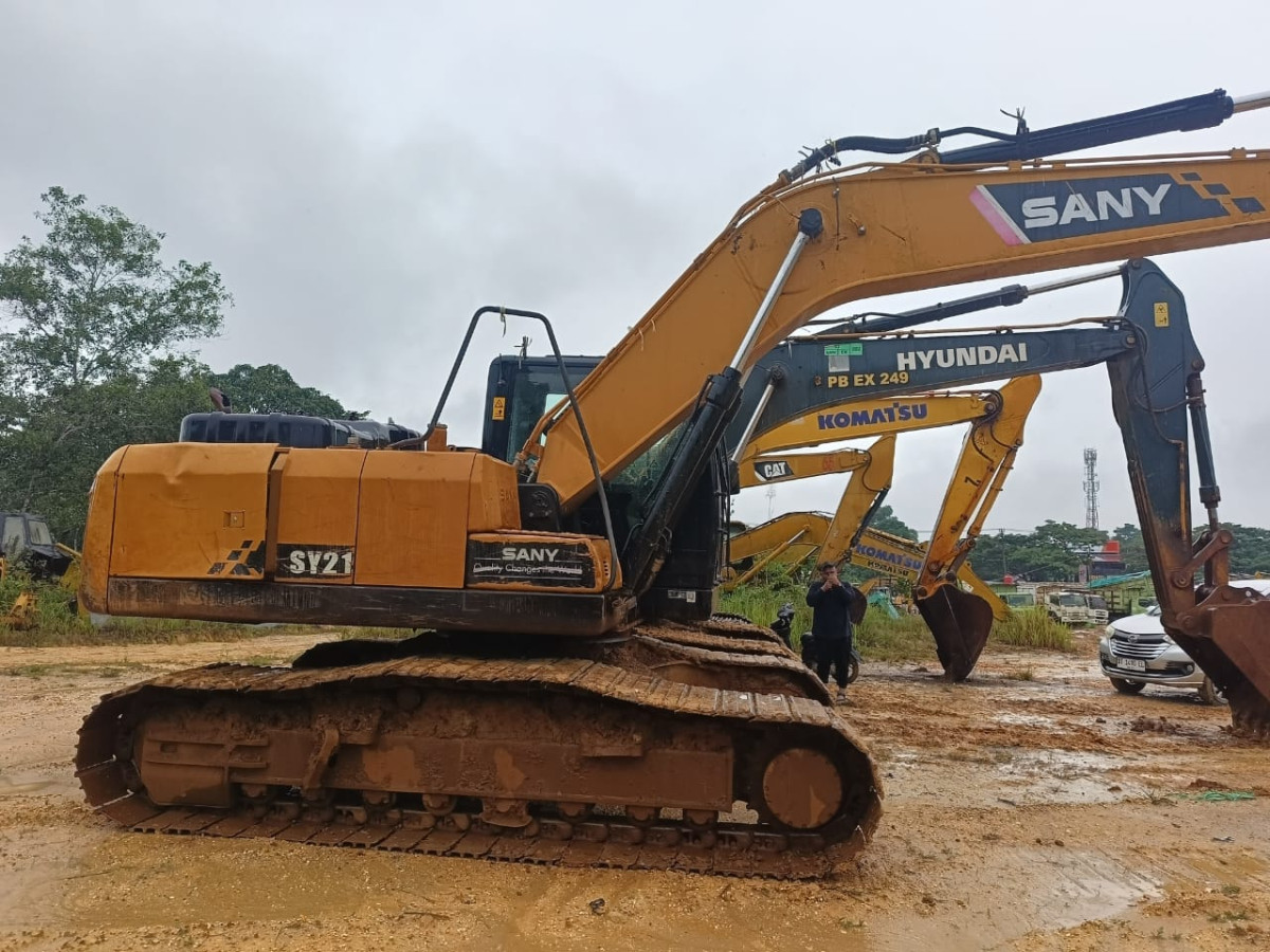 SANY EXCAVATOR SY215H