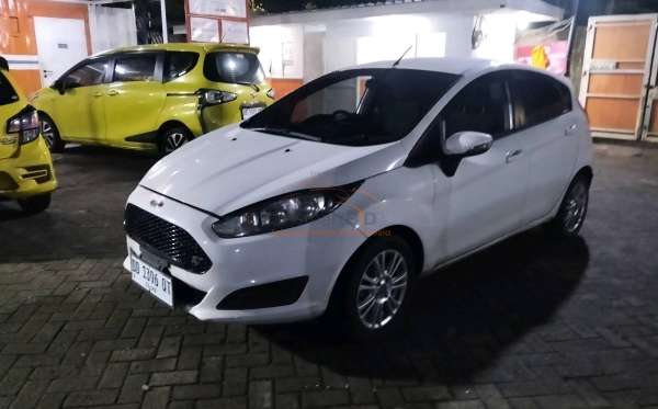 FORD FIESTA 1.5L