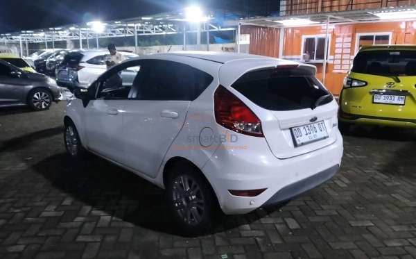 FORD FIESTA 1.5L