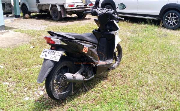 HONDA  BEAT