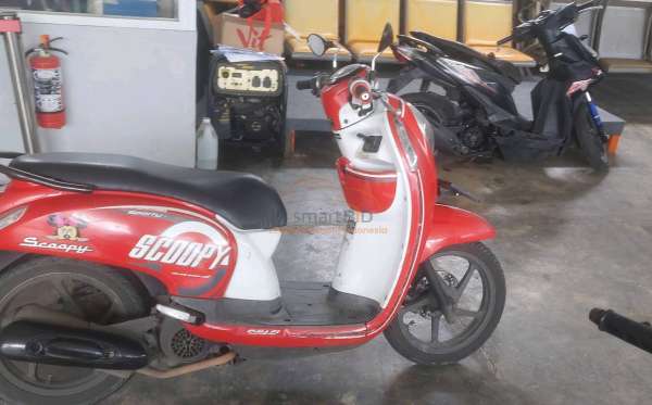 HONDA SCOOPY