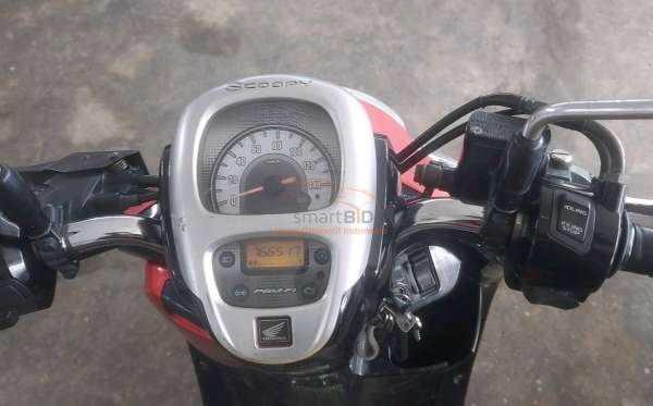 HONDA SCOOPY