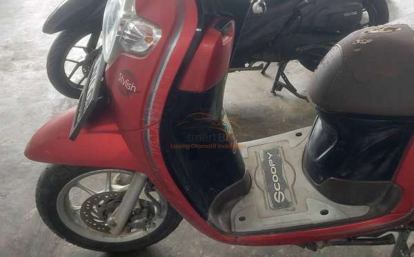 HONDA SCOOPY