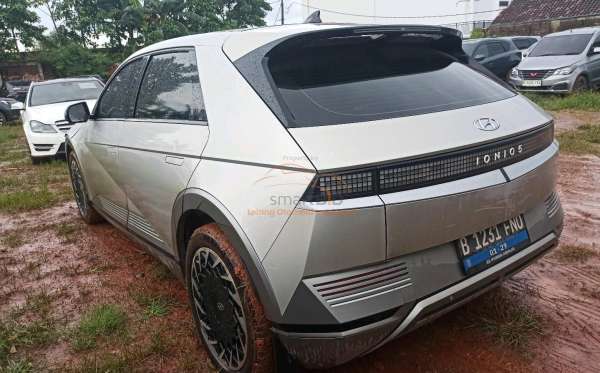 HYUNDAI IONIQ 5 EV SIGNATURE