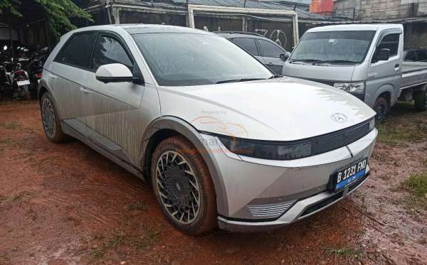 HYUNDAI IONIQ 5 EV SIGNATURE