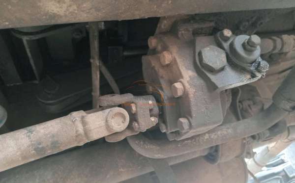 ISUZU NMR 71T HD 6.1