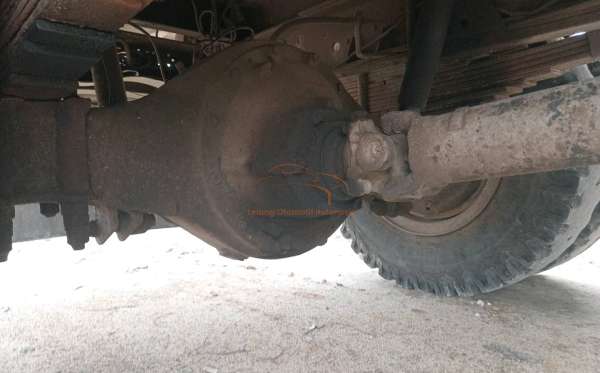 ISUZU NMR 71T HD 6.1