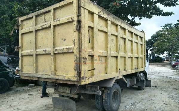 ISUZU NMR 71T HD 6.1