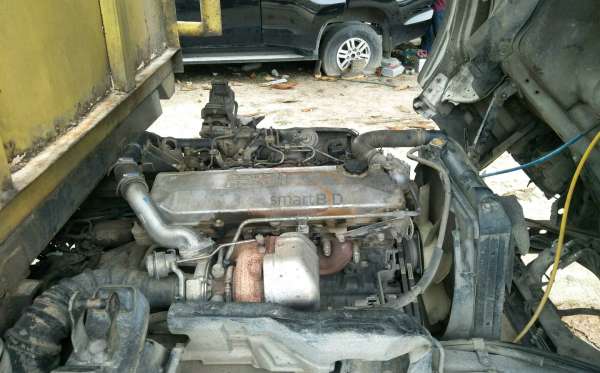 ISUZU NMR 71T HD 6.1