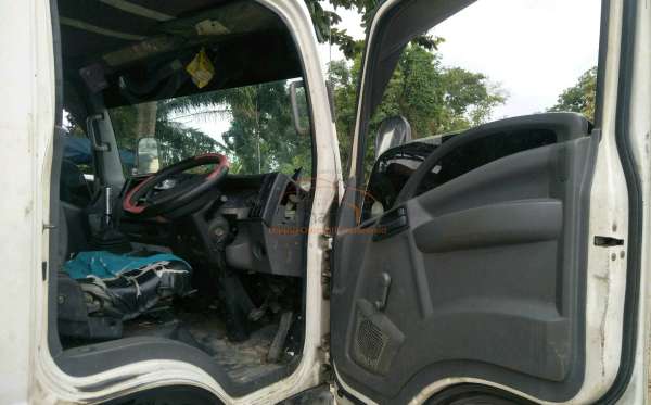 ISUZU NMR 71T HD 6.1