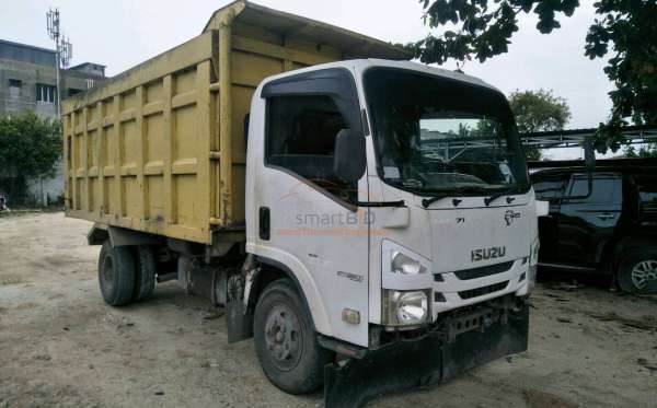 ISUZU NMR 71T HD 6.1