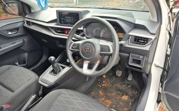 TOYOTA AGYA 1.2 G
