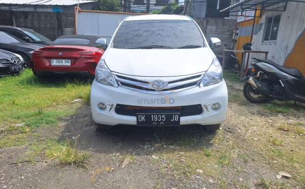 TOYOTA AVANZA 1.3 G