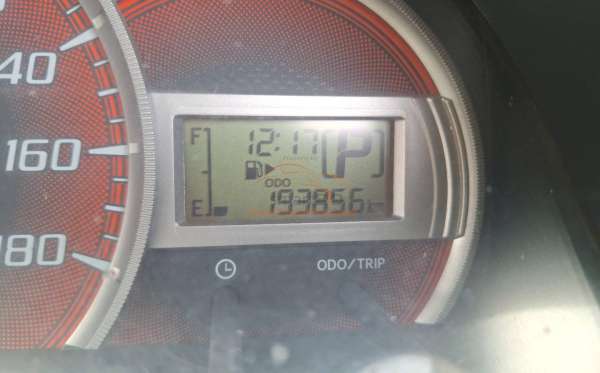 TOYOTA AVANZA 1.3 G