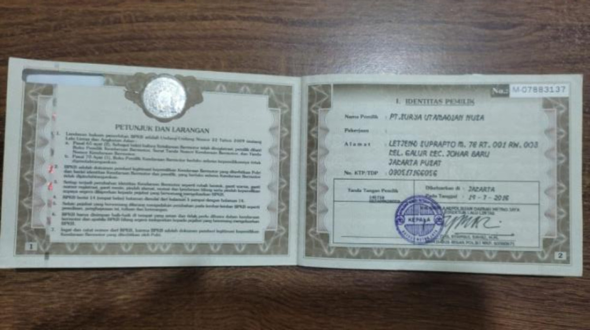 TOYOTA FORTUNER 2.4 VRZ