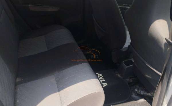 DAIHATSU AYLA 1.0 X