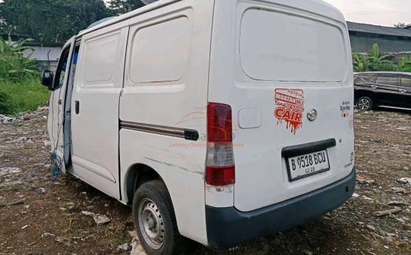 DAIHATSU GRAN MAX BLIND VAN