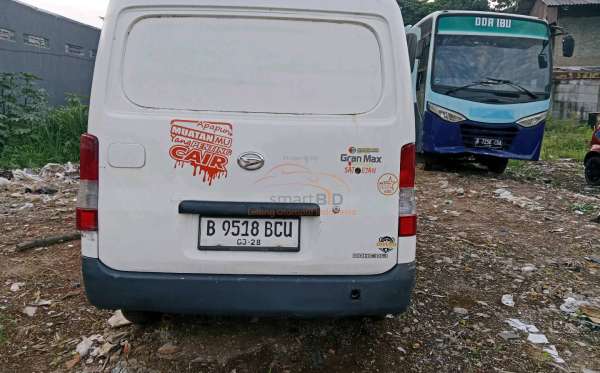 DAIHATSU GRAN MAX BLIND VAN